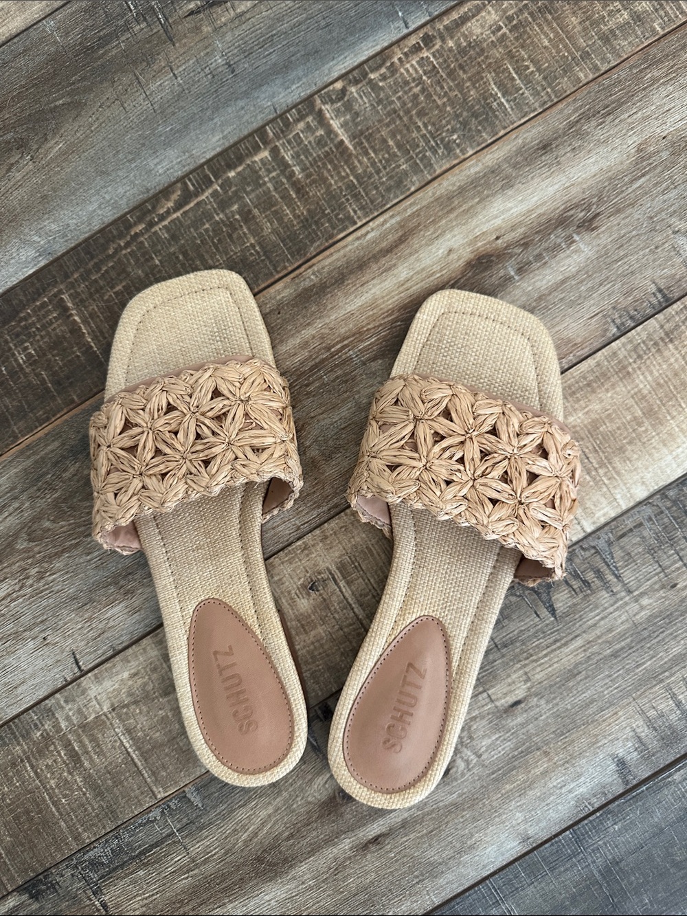 SCHUTZ Raffia Sandals Excellent Condition - Picture 2 of 4
